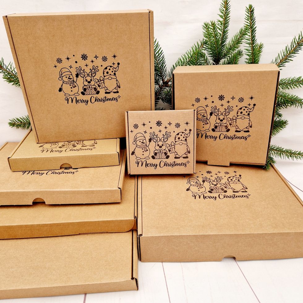 Merry Christmas Empty Hand Stamped Kraft Gift Boxes