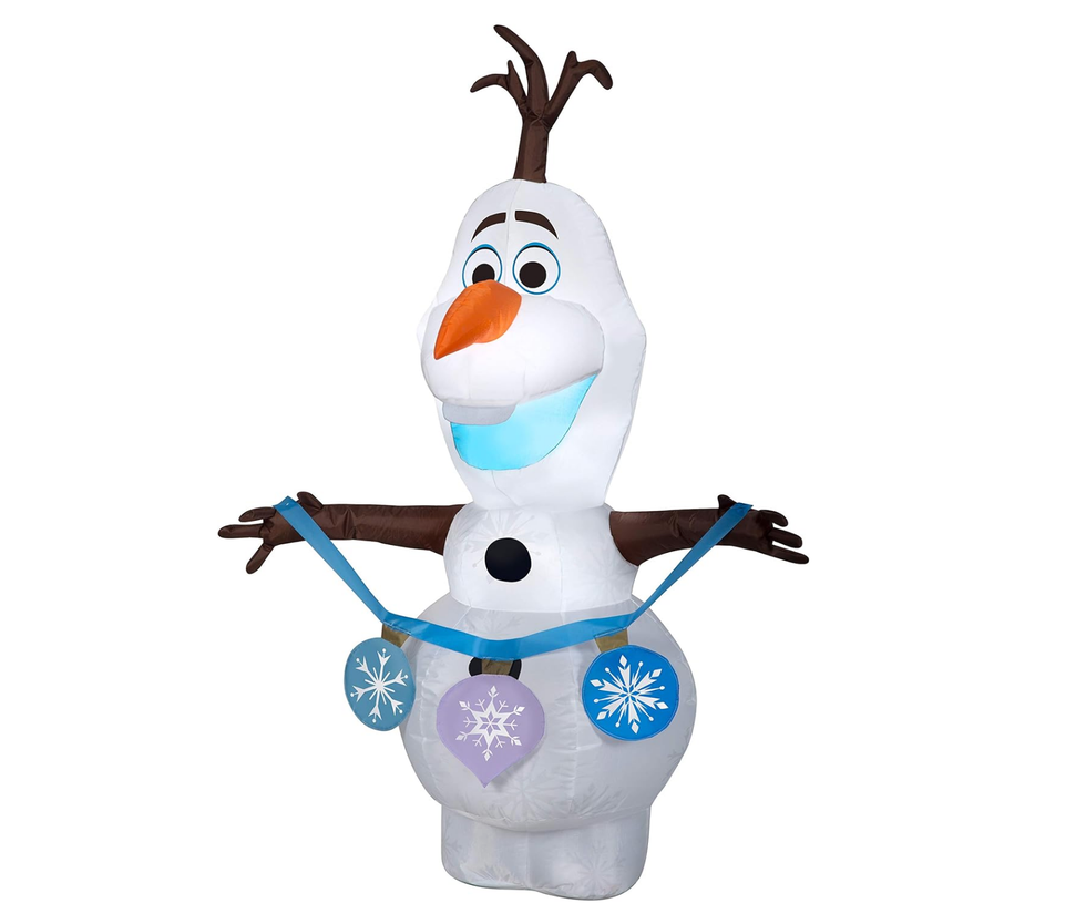 Amazon Is Stocked With Disney Christmas Goodies to Bring Extra Magic ...