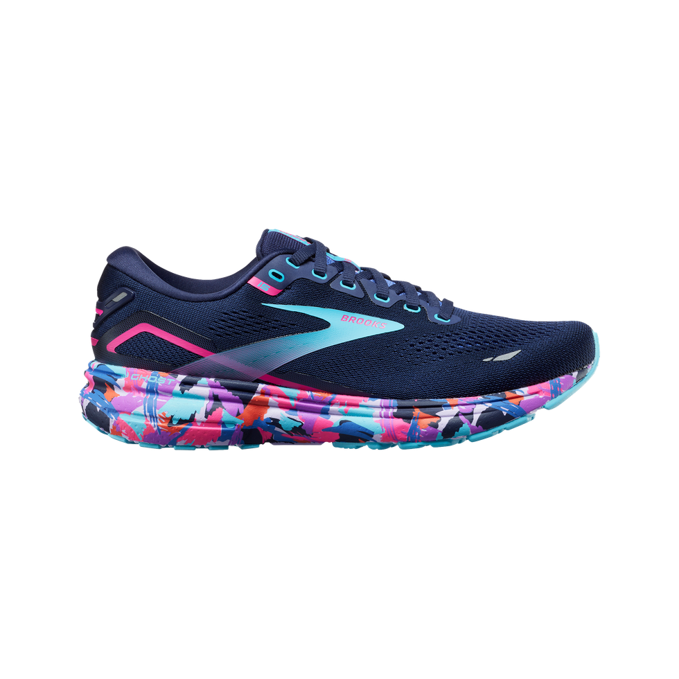 https://hips.hearstapps.com/vader-prod.s3.amazonaws.com/1697677574-120380-434-a-ghost-15-womens-neutral-cushion-running-shoe.png?crop=1xw:1.00xh;center,top&resize=980:*