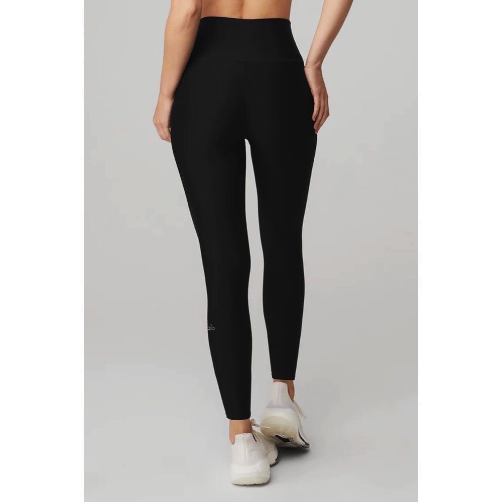 11 of the Absolute Best Black Leggings for Every Body Type | Us Weekly