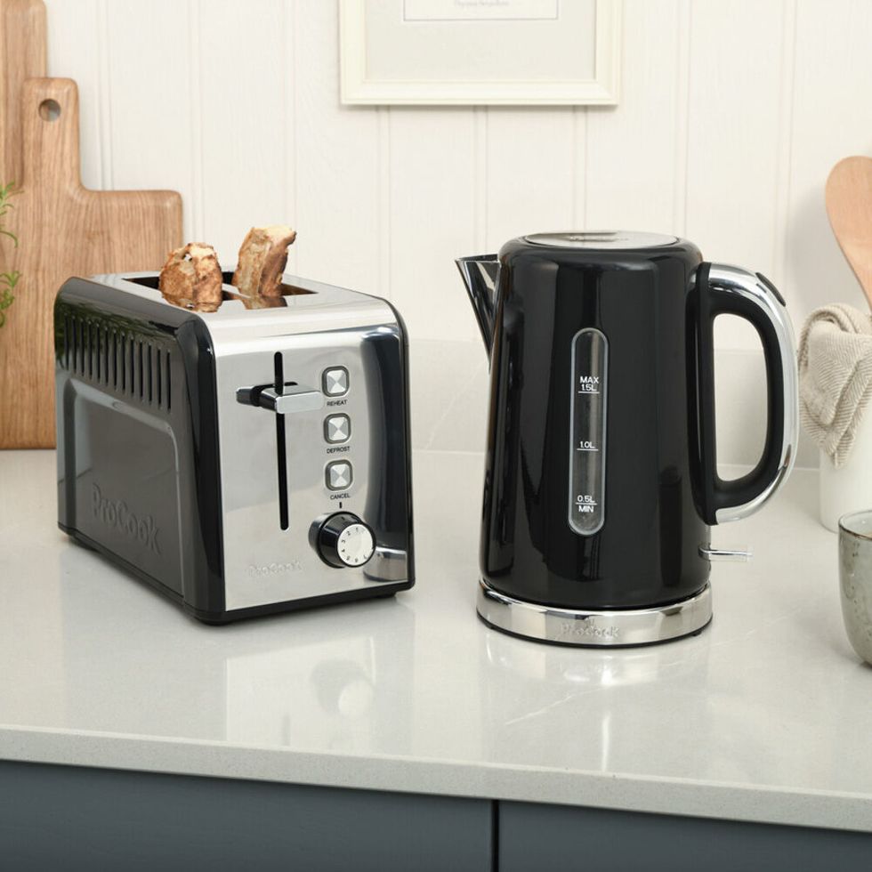 Kettle and Toaster Set 