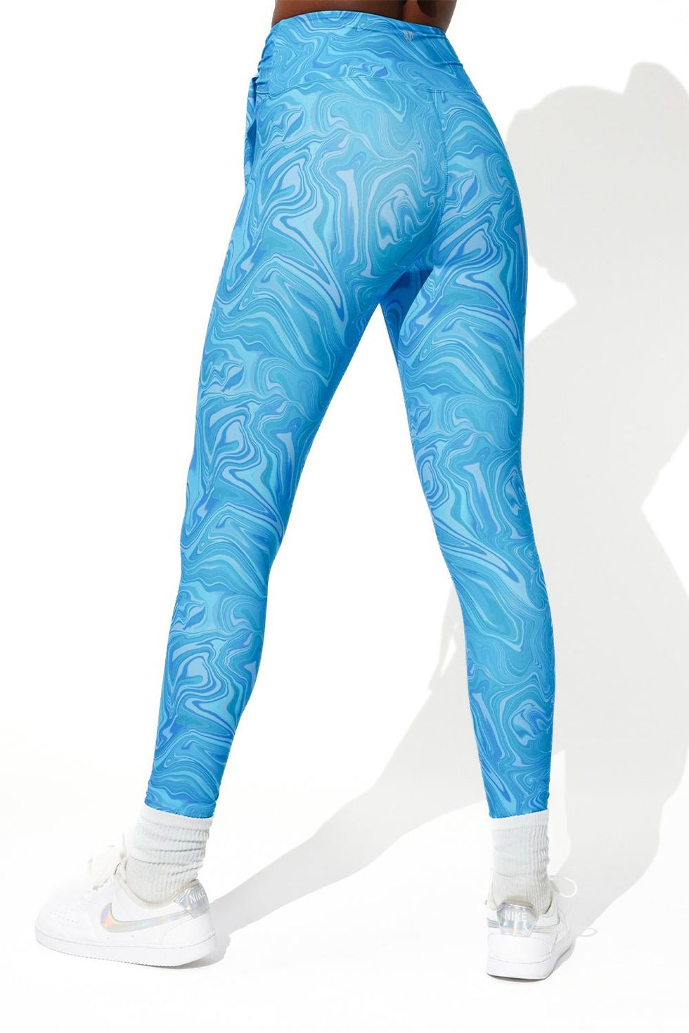 These non-pilling leggings repel lint and pet hair - and they all
