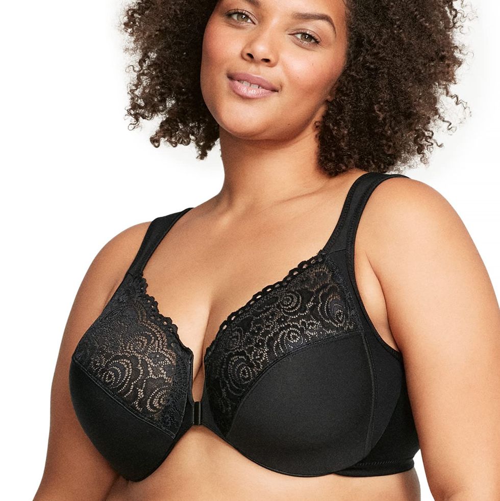 These Are the Best Wireless Bras for Women With Big Busts