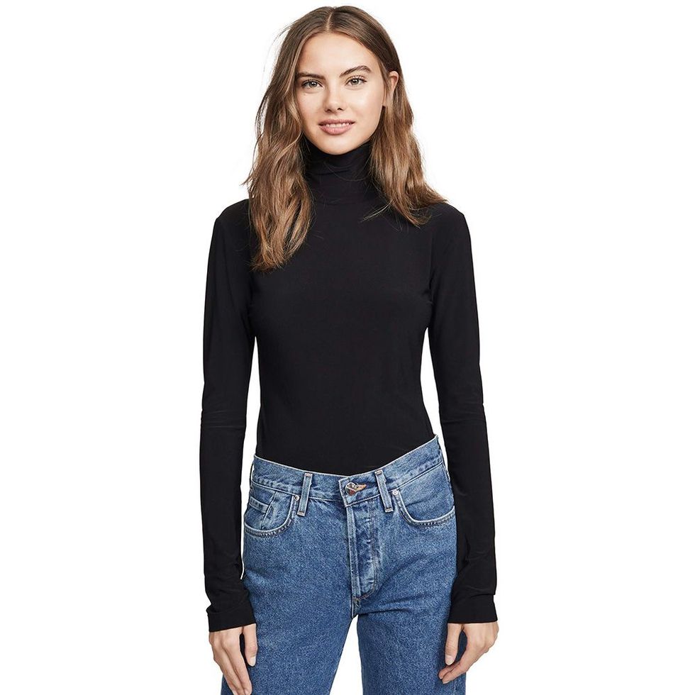 Slim and versatile turtleneck sweater for women, white