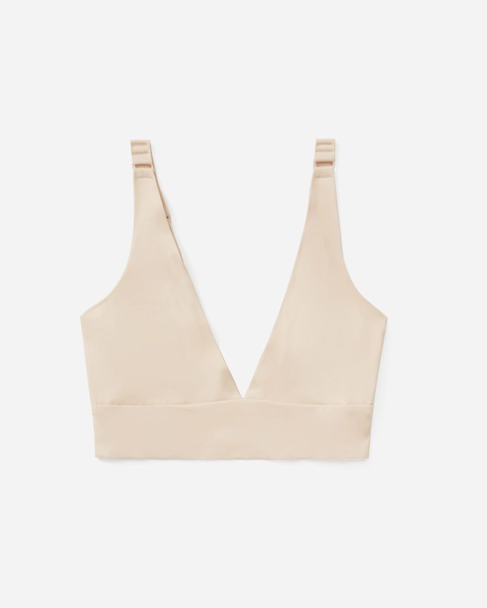 5 undebatable benefits to wearing a bra while WFH – Tommy John
