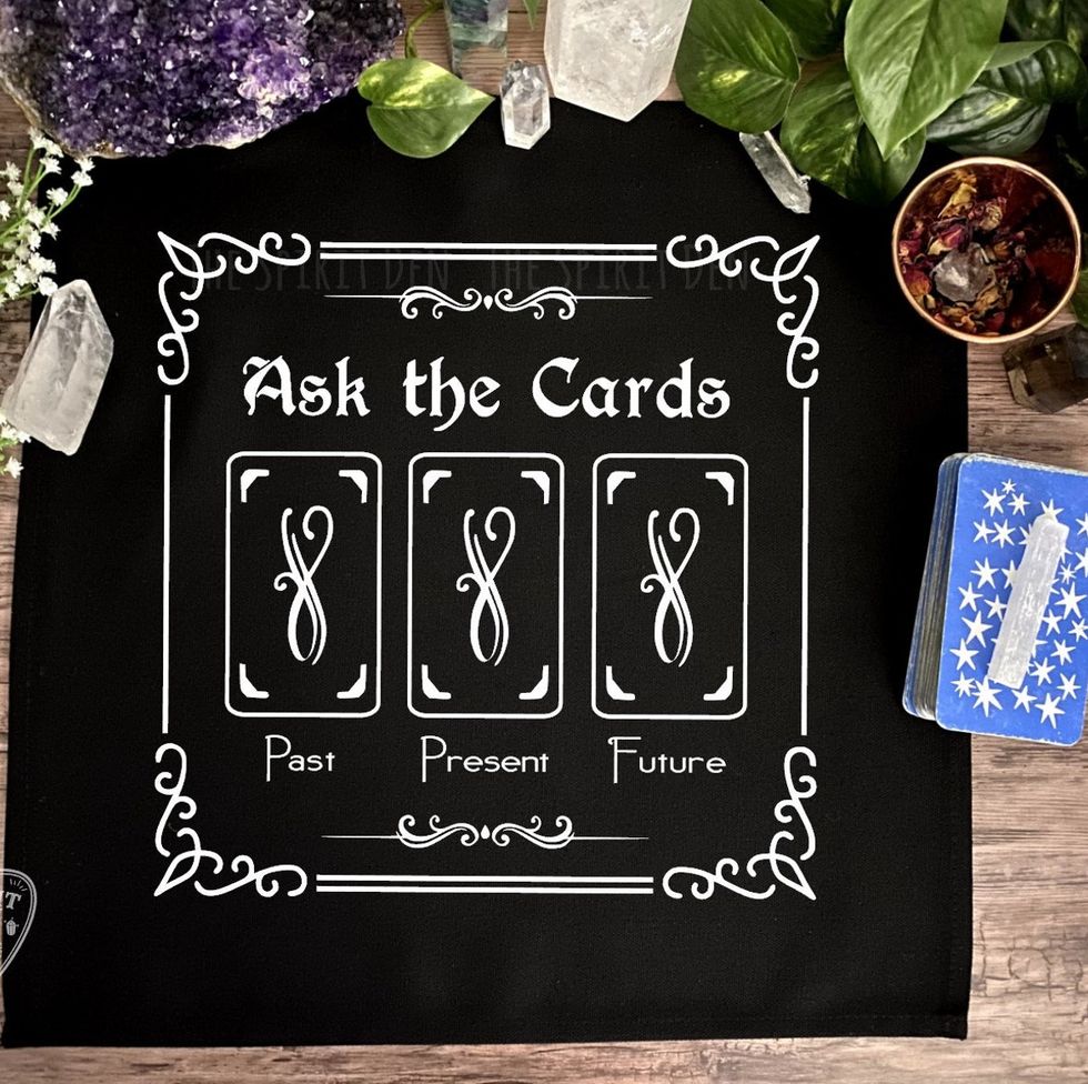 Ask The Cards Tarot Cloth