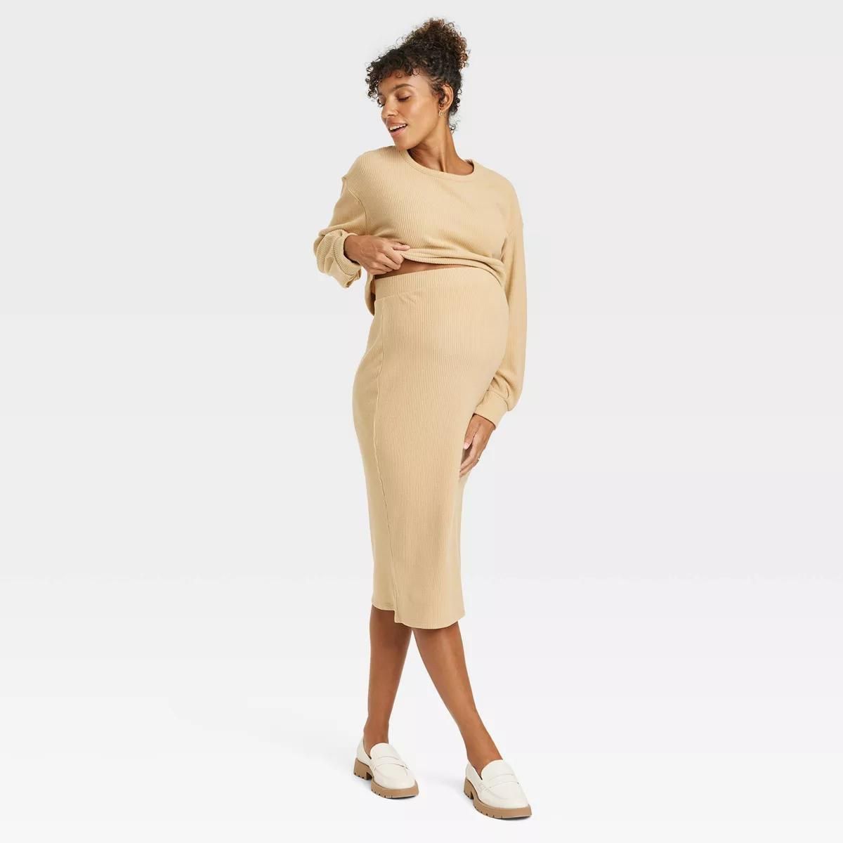 Maternity dresses hot sale in target