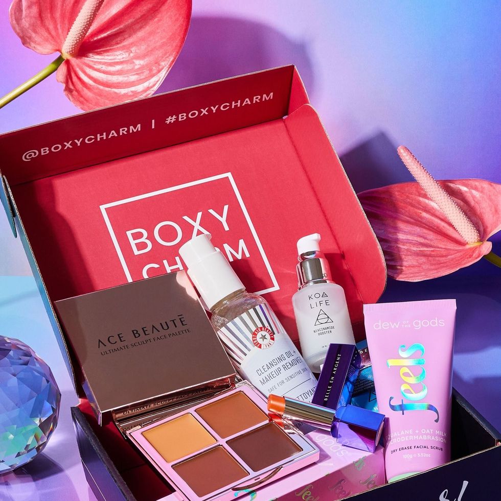 Beauty product subscription box