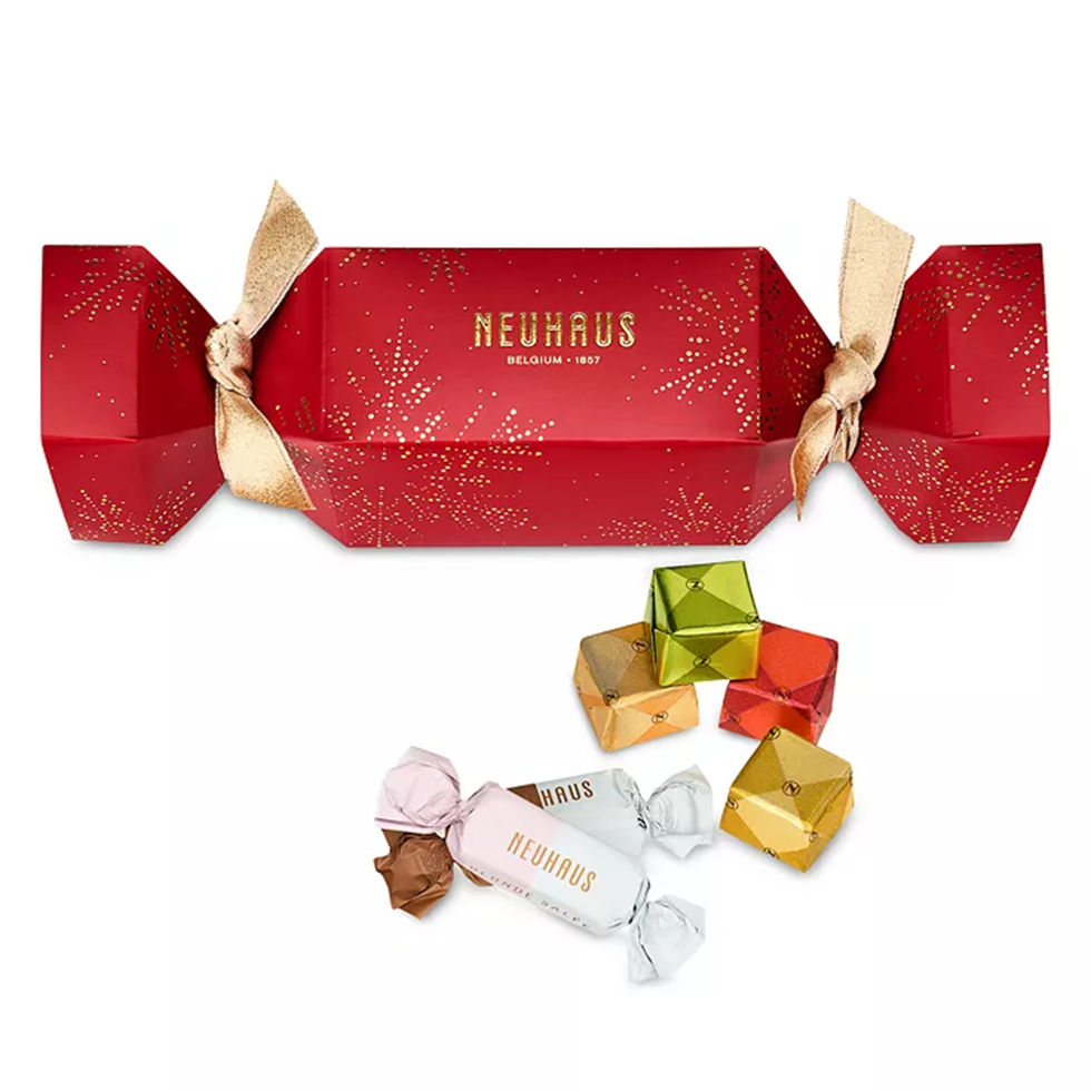 Large Holiday Cracker Box, 12 Pieces