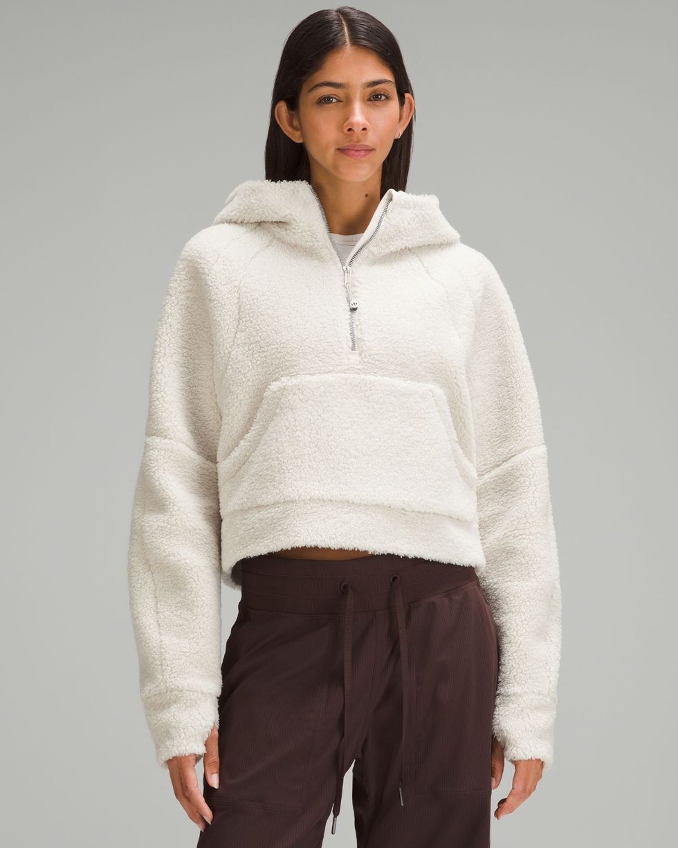 lululemon activewear hoodie & flares  Zip jacket outfit, Half zip hoodie, Activewear  hoodie