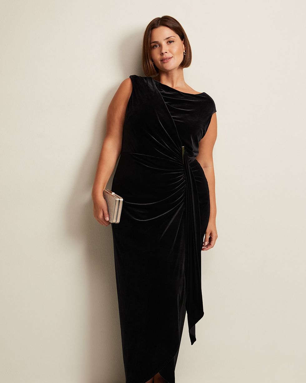 Donna Velvet Maxi Dress