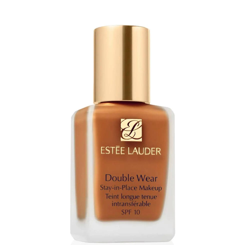 Double Wear Stay-in-Place Makeup 
