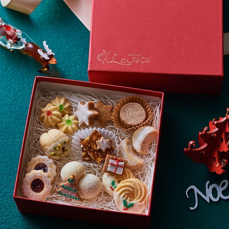 ラ・フェットの「世界のお祝いクリスマスクッキーBOX 10種20個」