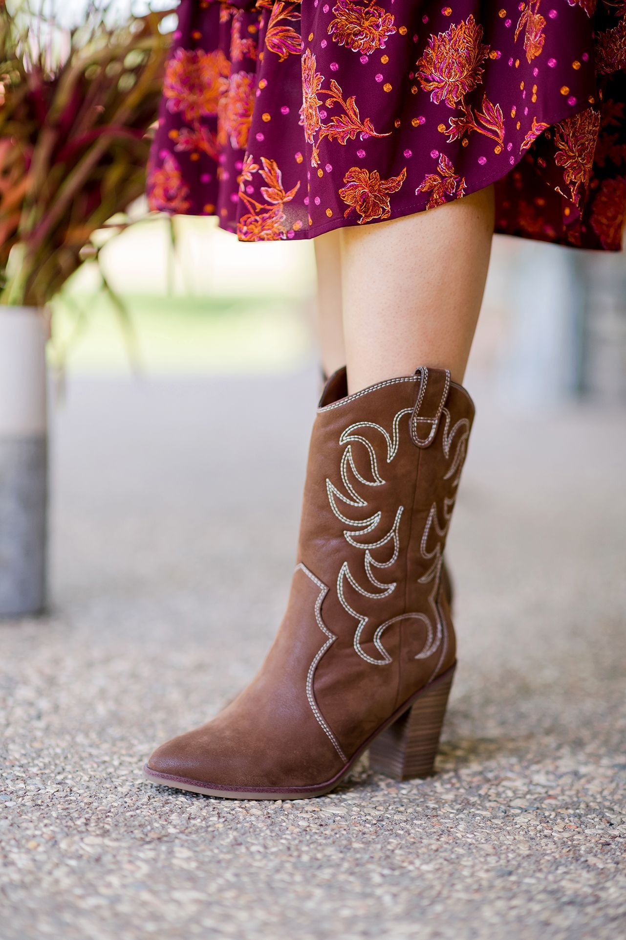 Cowgirl boots hot sale on clearance