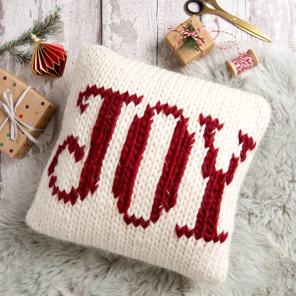 Hand Tufted Christmas Pillow Cover,embroidered Santa Cushion Cover