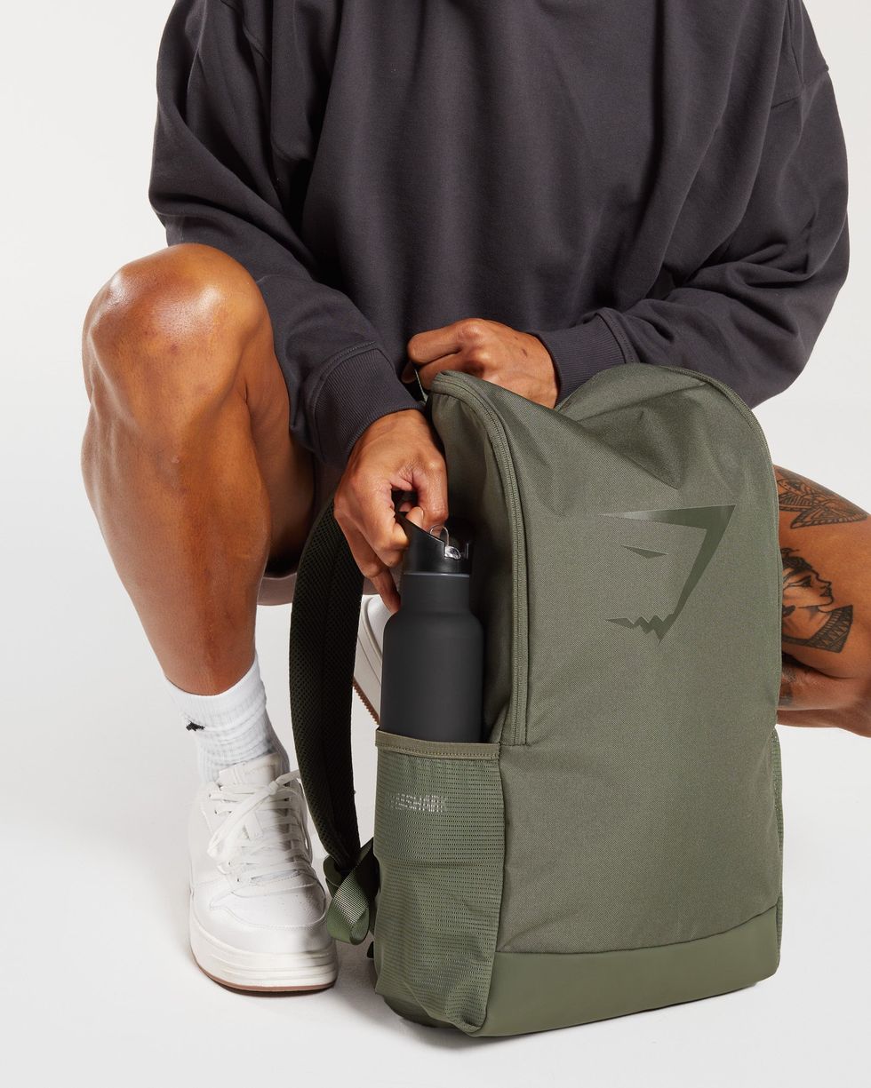 Top Gym Bag Essentials for Men to Help You Get the Most from Your