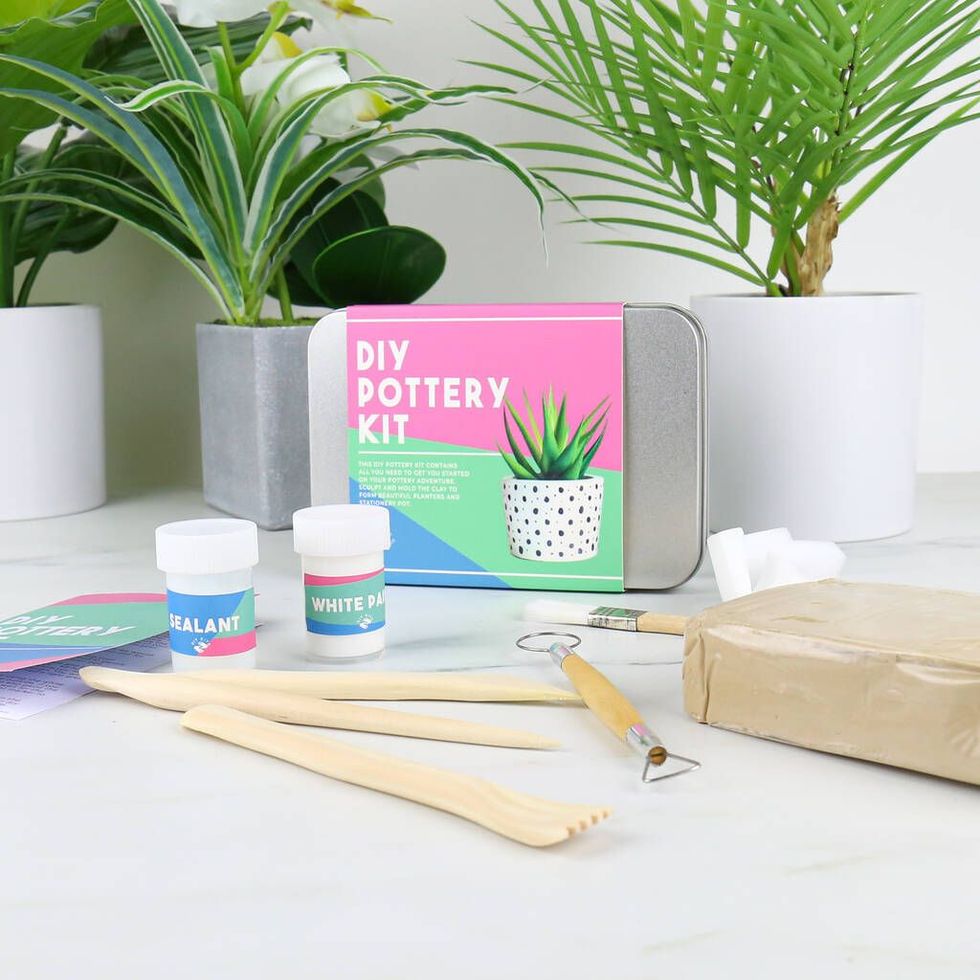 The Best Pottery Kits for DIY Home Accessories