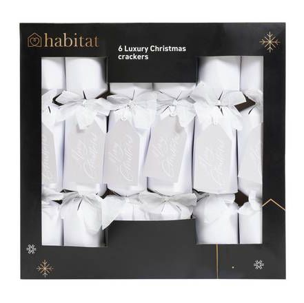 Habitat Luxury Christmas Crackers