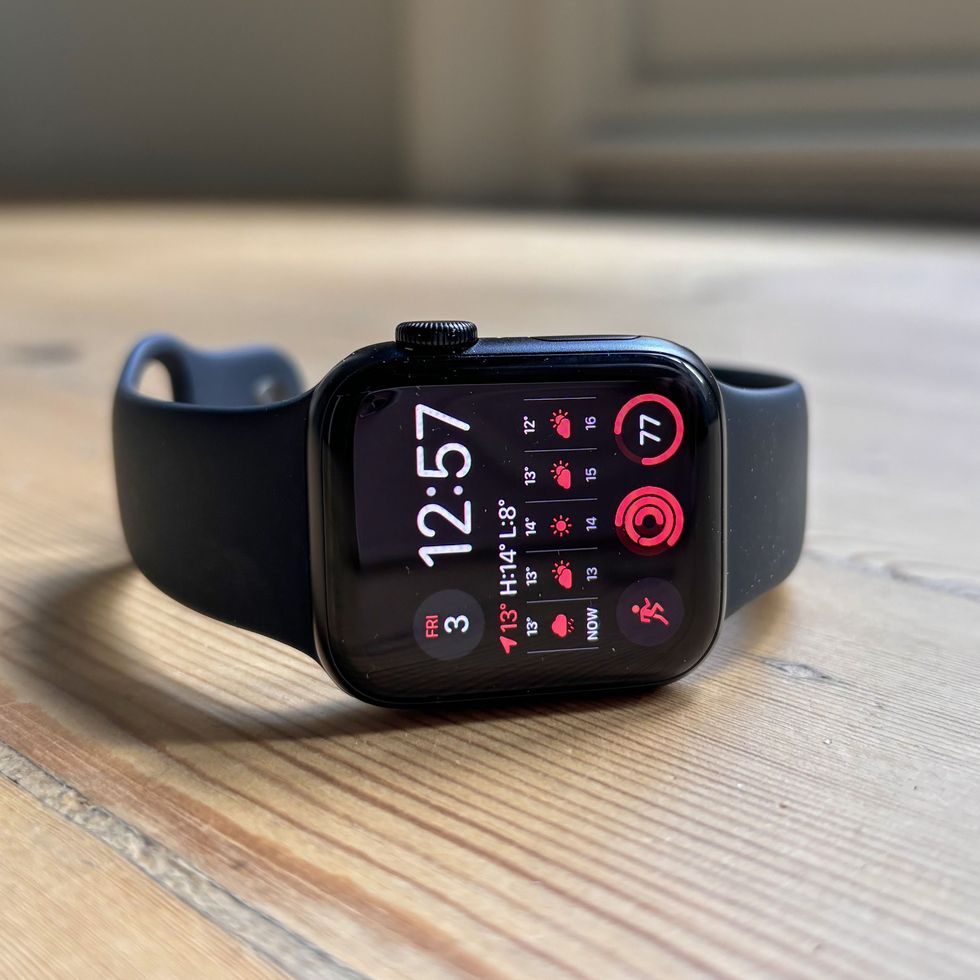 Week in Wearables: Apple Watch Series 3, Reviewed -- So Is It The World's  Smartest Smartwatch?