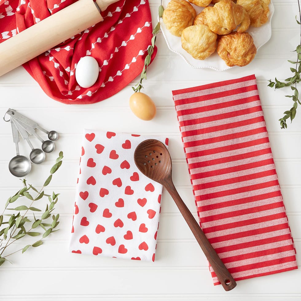 Valentine's Day Dishtowel Set