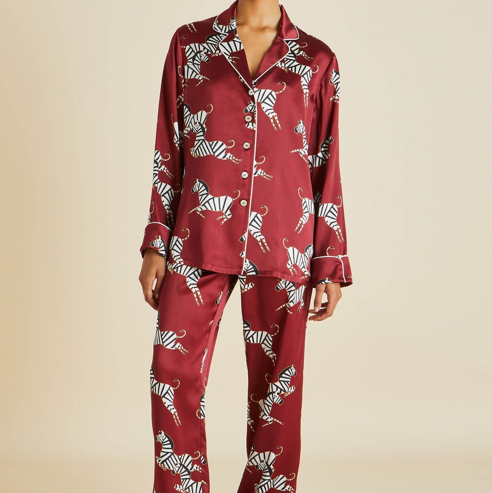 The Best Silk Pajamas 2023 For A Luxurious Night's Rest