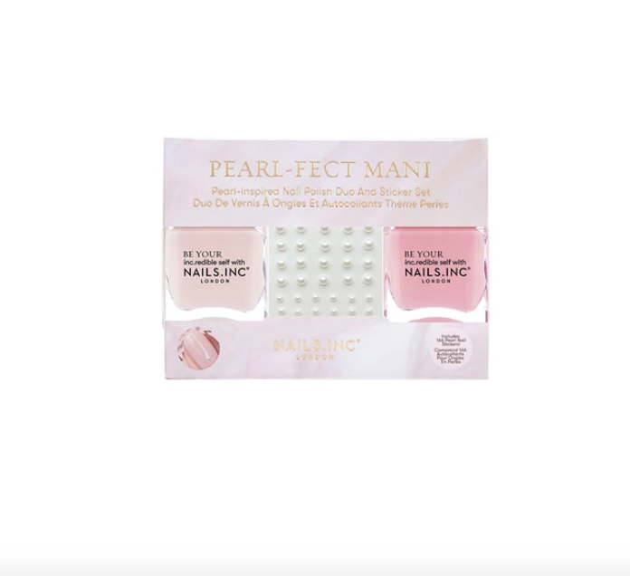 Pearl-Fect Mani Nail Polish and Sticker Set