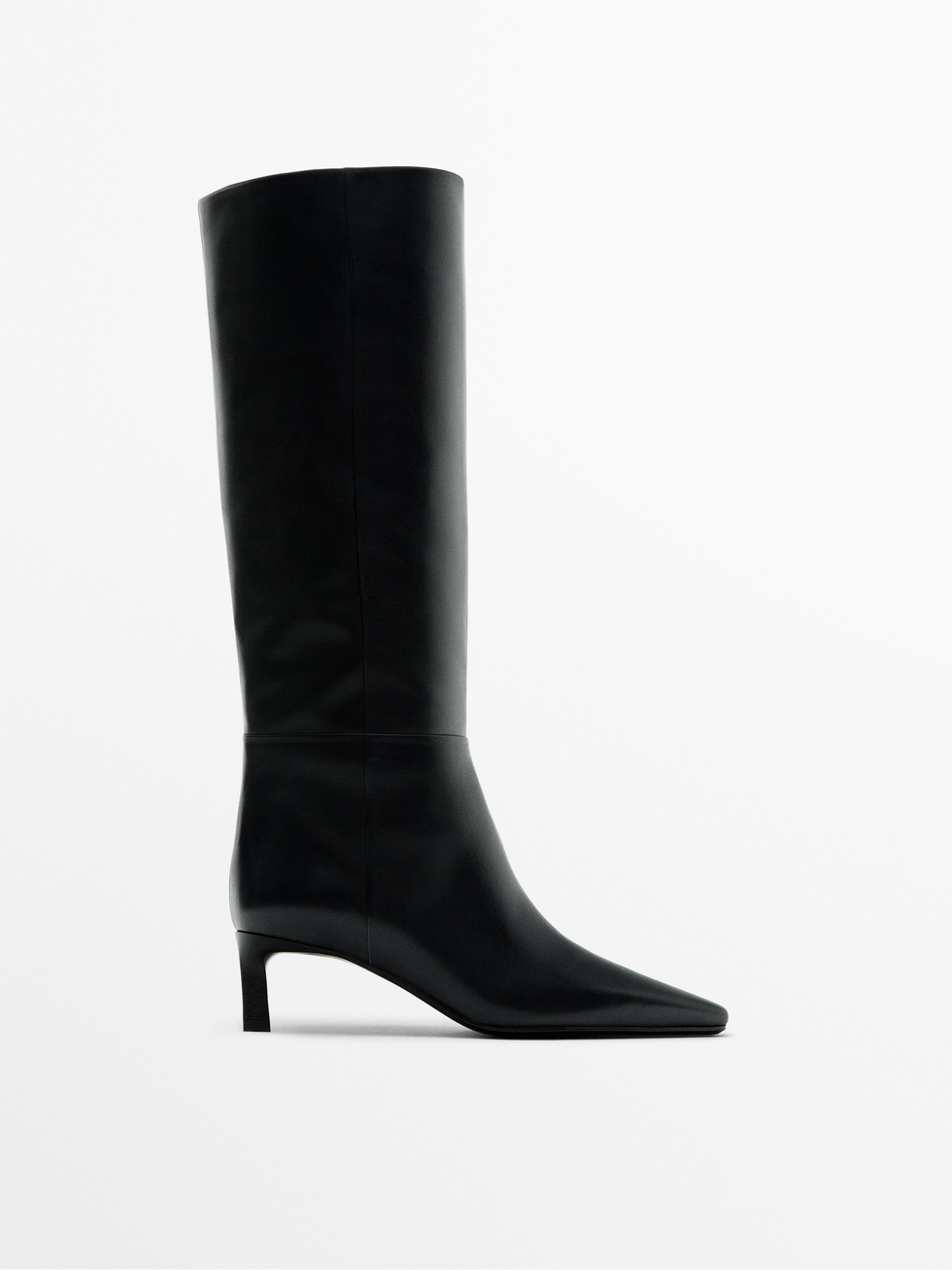 Low-heel boots 