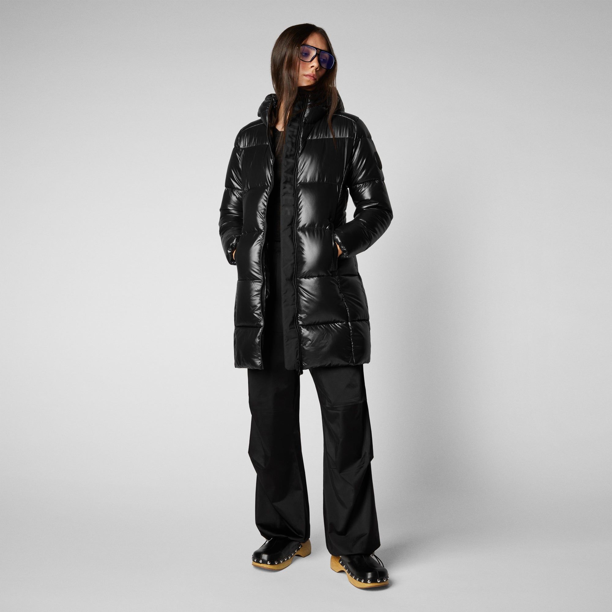 Black hooded clearance ultimate puffer jacket