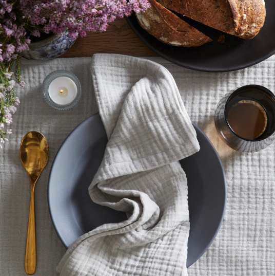 9 Cloth Napkins You'll Want To Use For Every Dinner Party - The