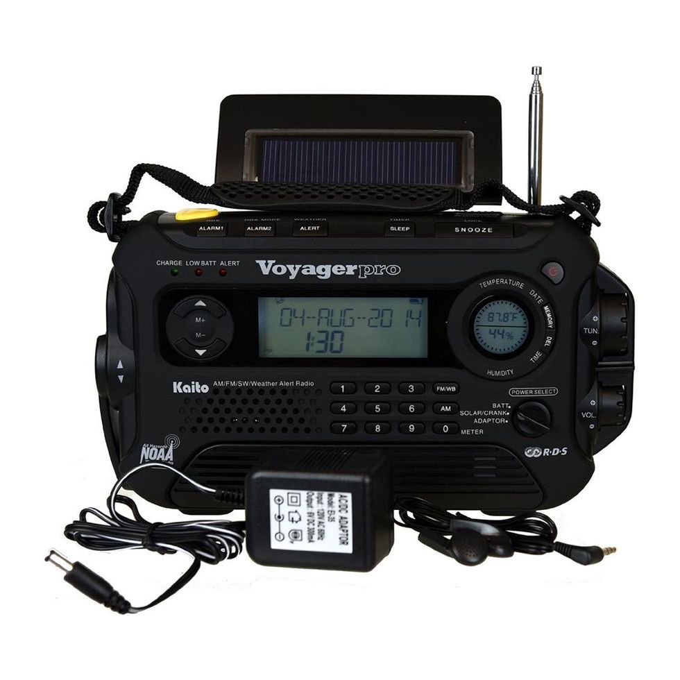 Voyager Pro KA600 Hand Crank Emergency Radio 
