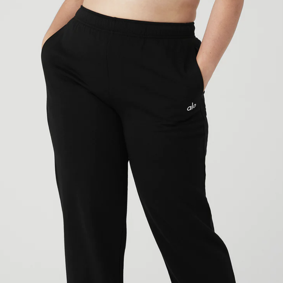 ALO Yoga Distressed Lounge Sweatpants Joggers Sz M  Yoga fashion, Alo yoga  leggings, Cropped black leggings