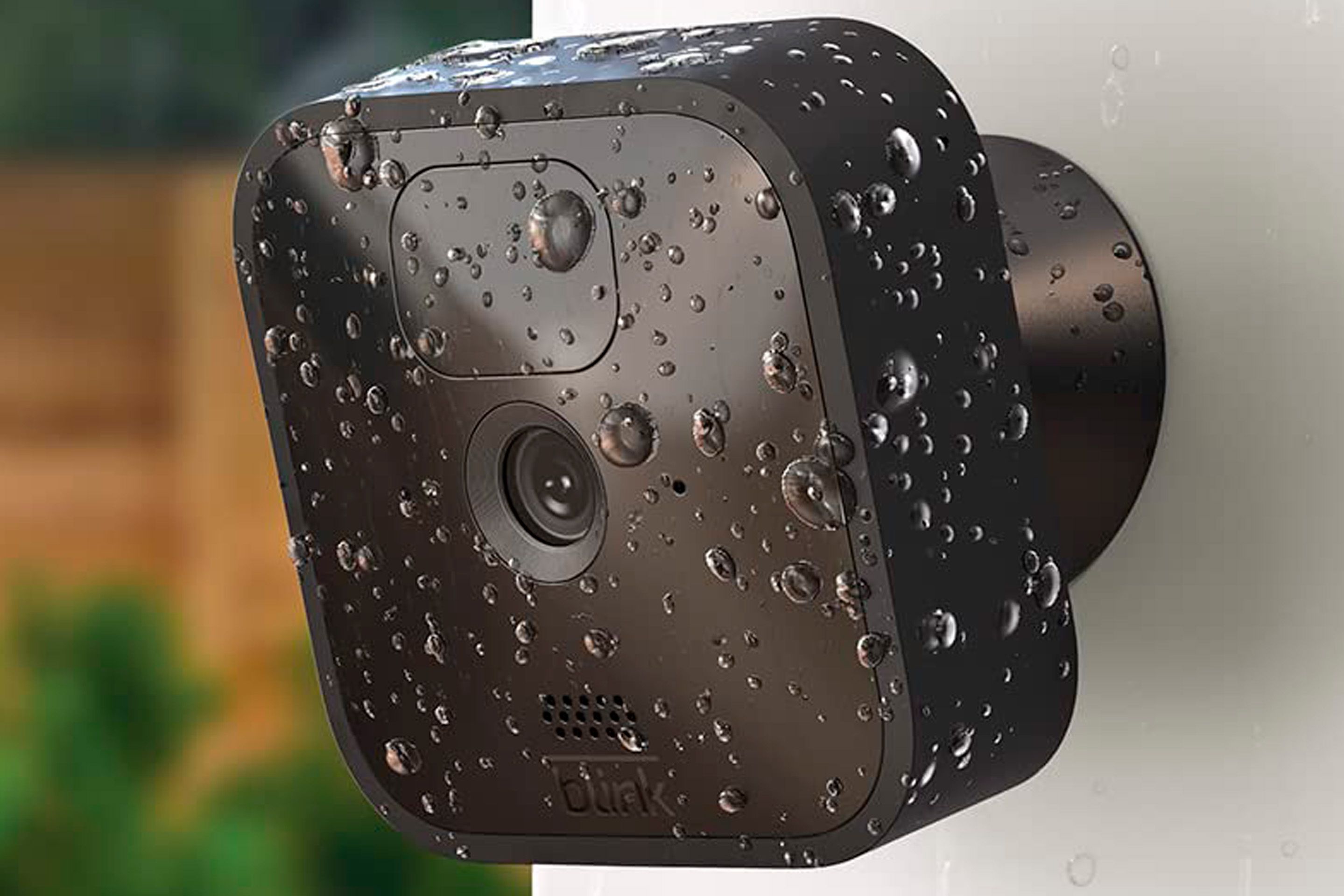 This Pair of Blink Outdoor Security Cameras Is $100 Off for a