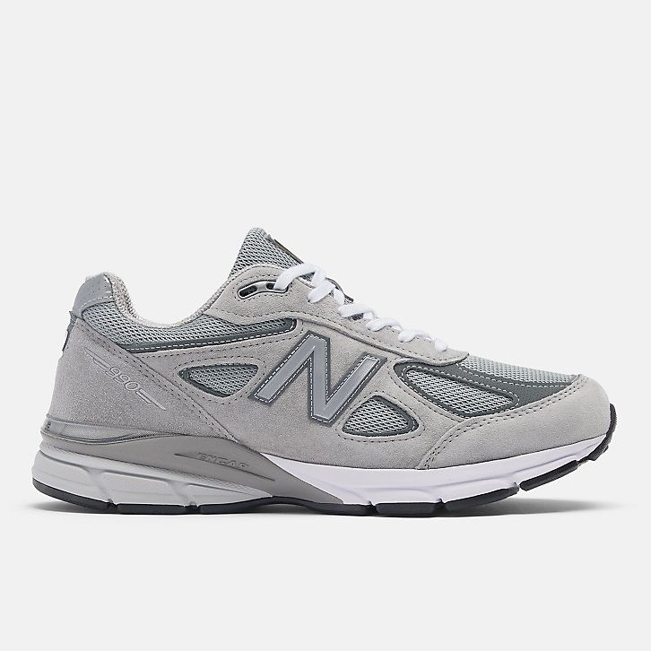 New balance 990v4 vs 2024 990v5