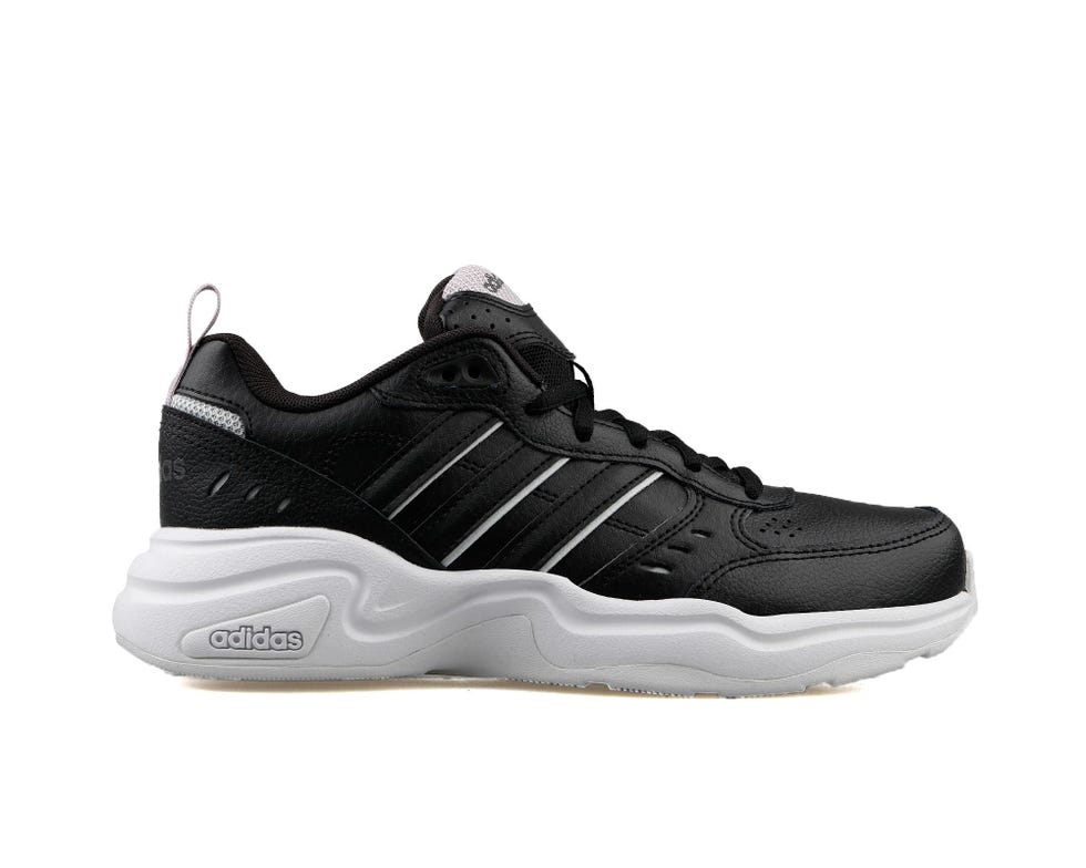 Estas Adidas Originals negras son sorprendentemente idénticas a las Gazelle  y cuestan 43 €