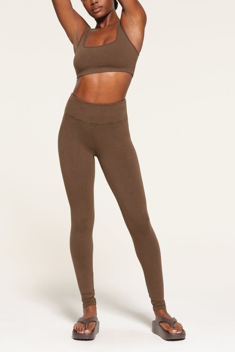 Black Friday Leggings Deals: up to 50% Off Skims, Girlfriend