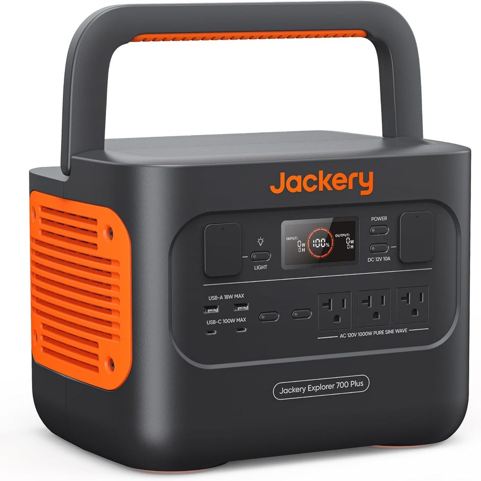 Explorer 700 Plus Portable Power Station Explorer 700 Plus Portable Power Station