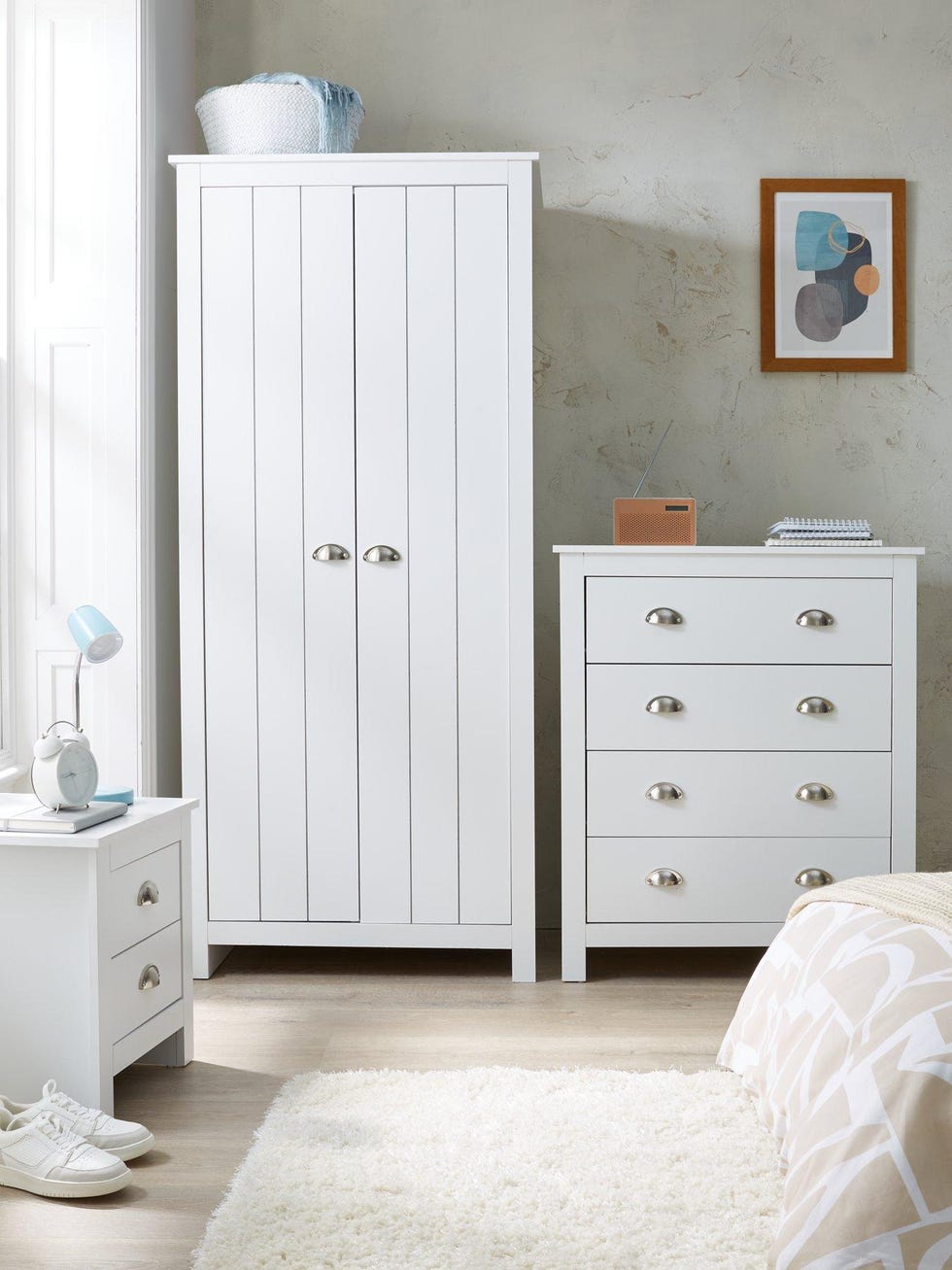 Atlanta 2 Door Wardrobe, 4 Drawer Chest and 2 Drawer Bedside Chest
