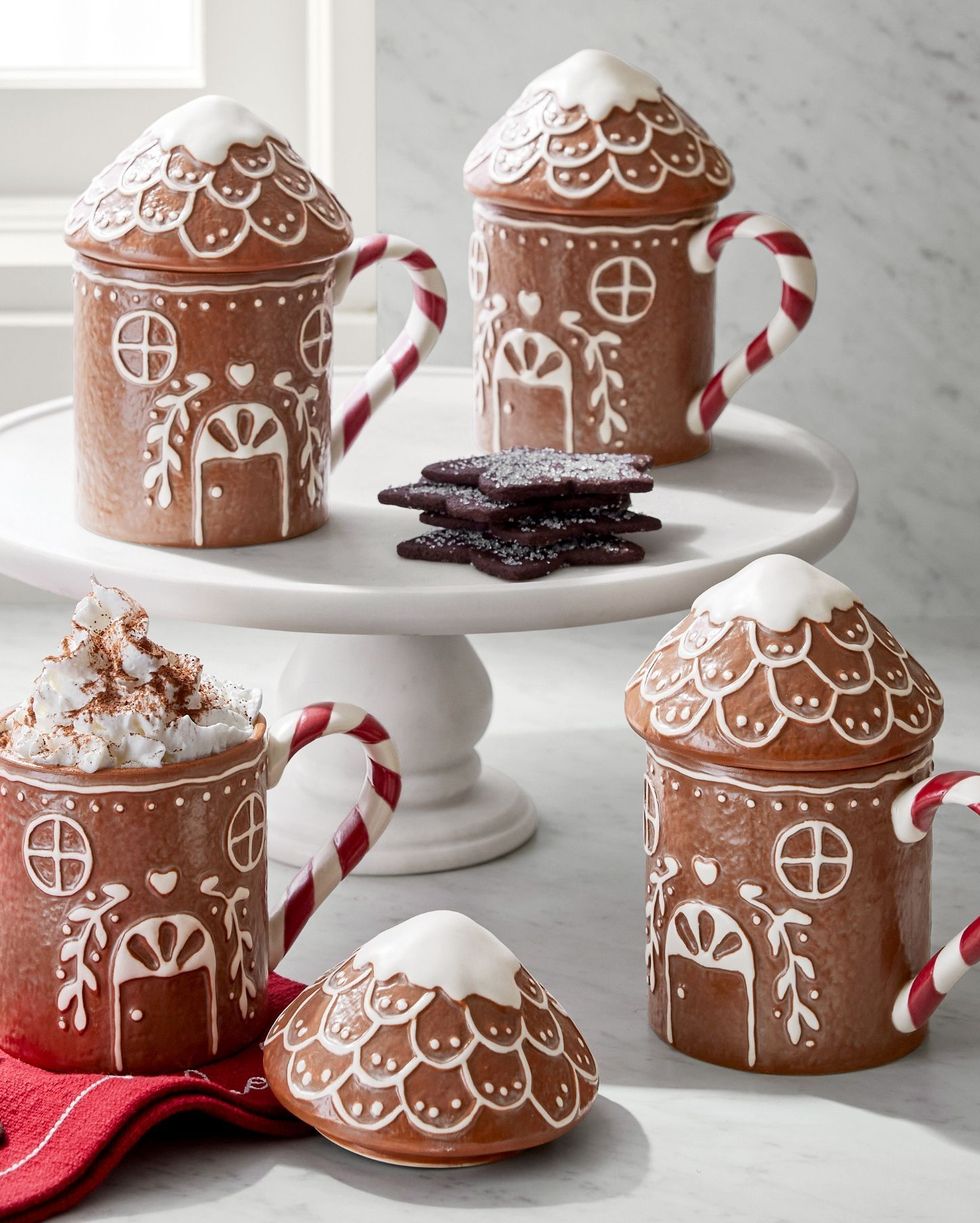 2022 Starbucks Christmas Coffee Mugs Ceramic Cup W/ Gold Spoon Gift