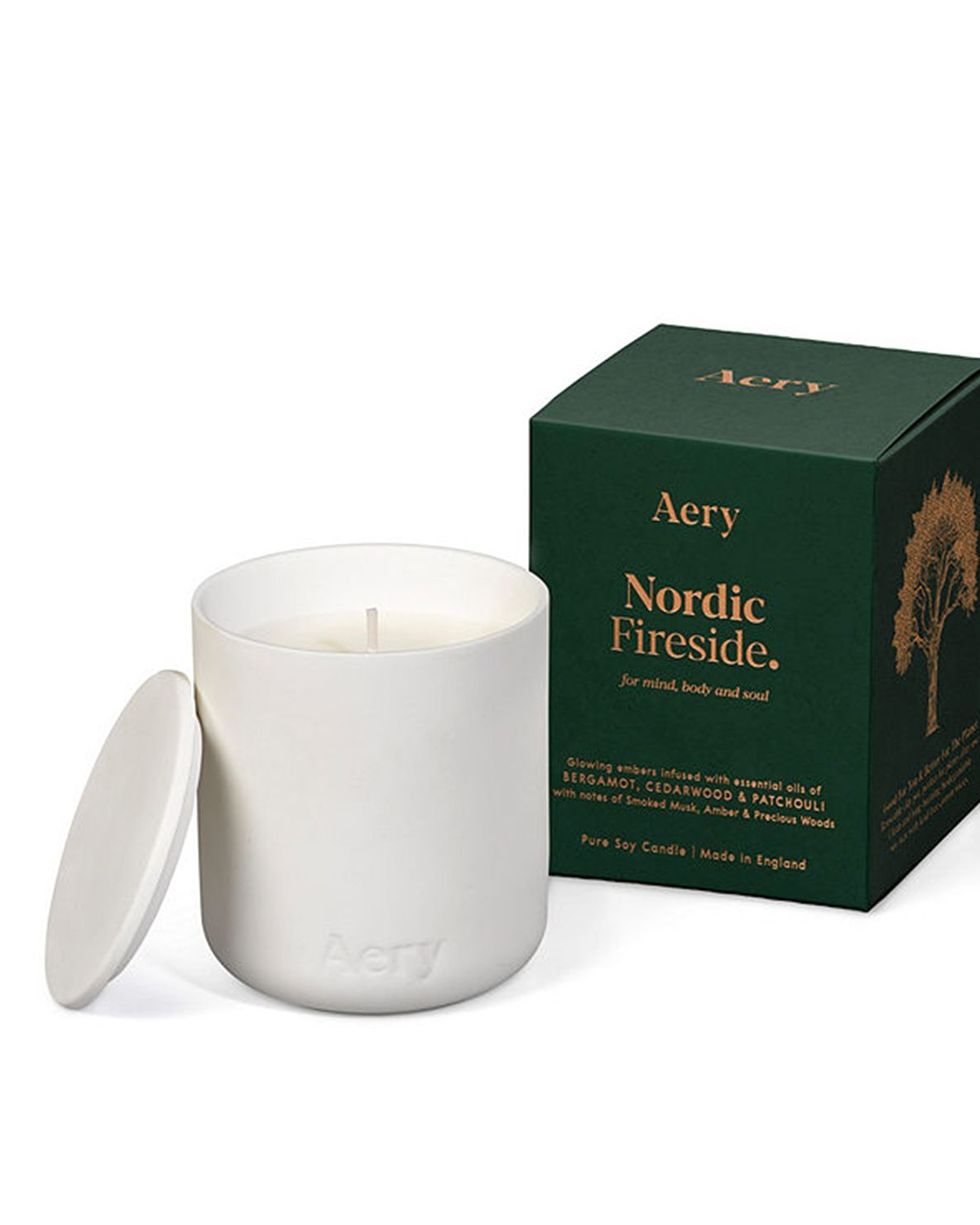 20+ Best Christmas Scented Candles to Buy in 2023