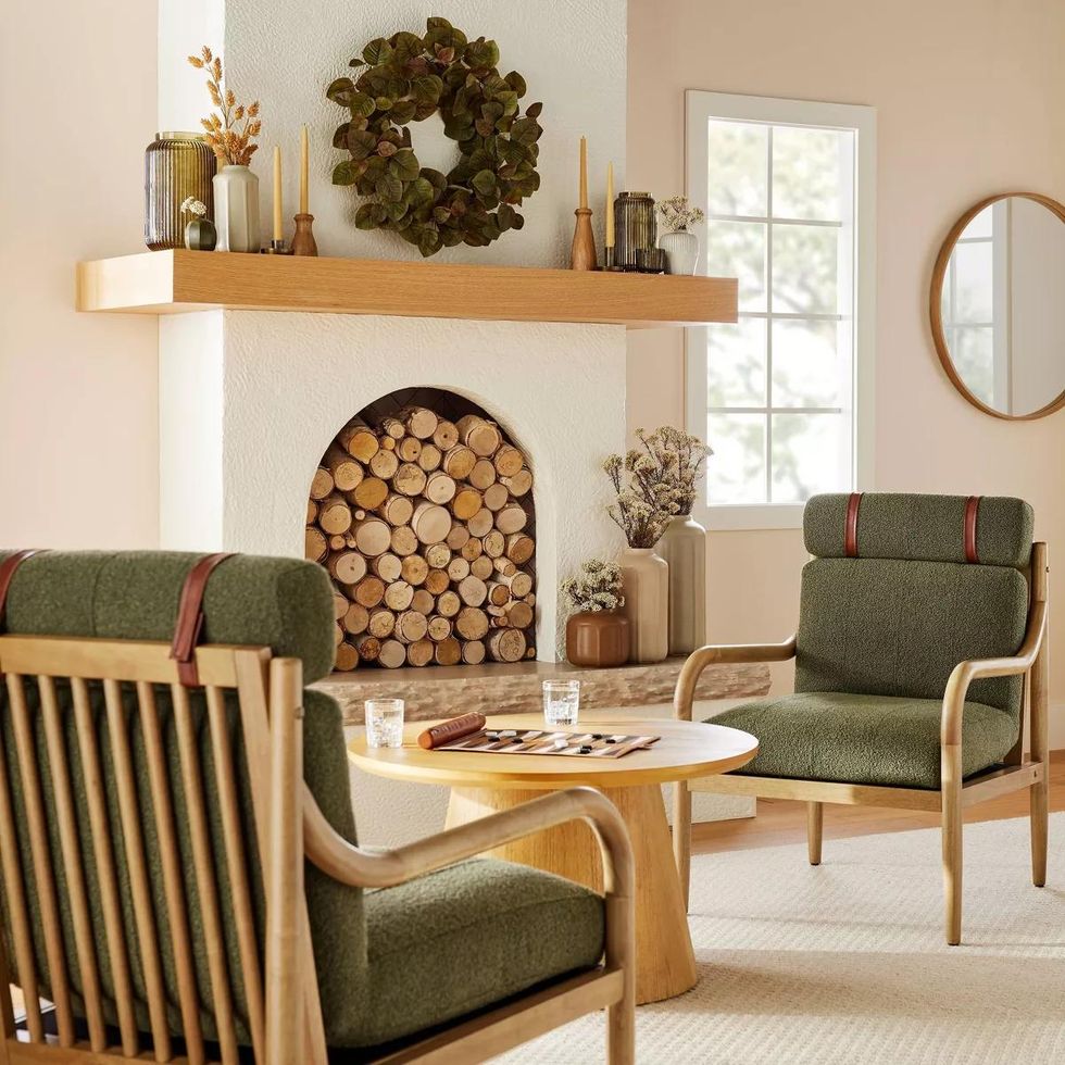 These Are Hands-Down Best Chairs for Small-Space Living Rooms, and Here's  Why