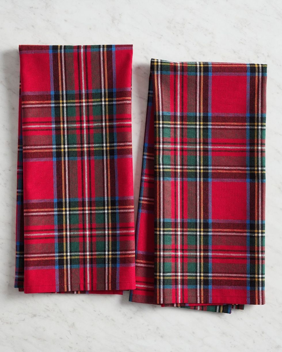 Cotton Kitchen Tea Towels - 2 Country Check, 2 White with MERRY CHRISTMAS