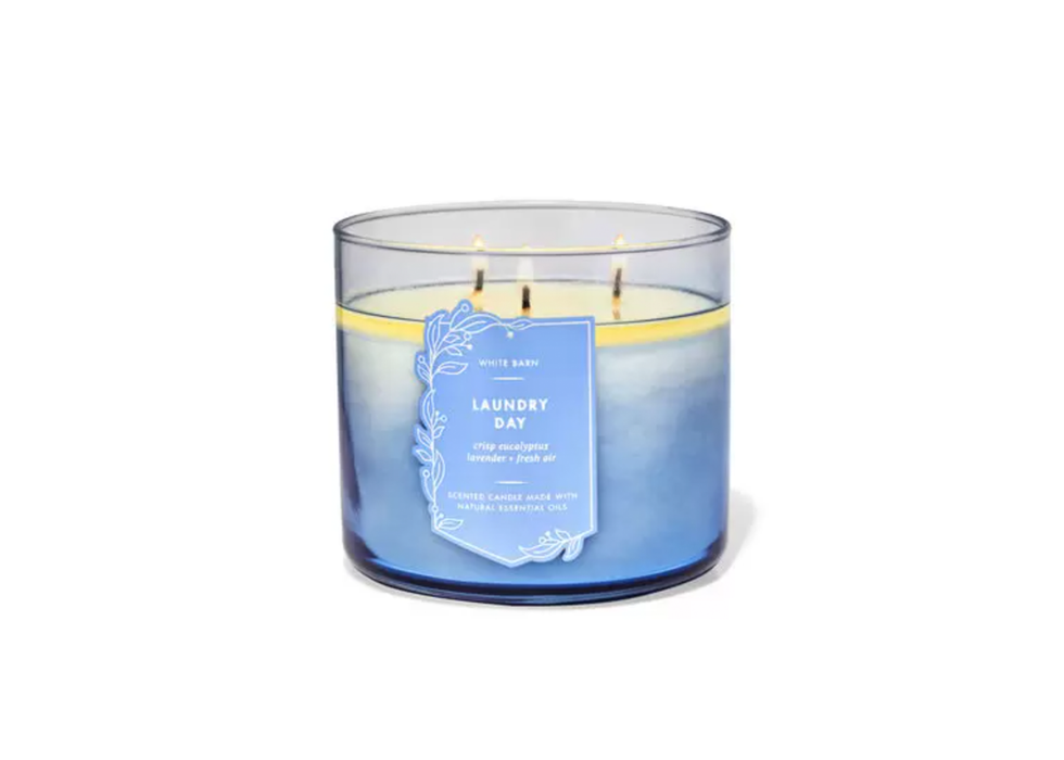 a few last-minute gifts for men: bath and body works candle day