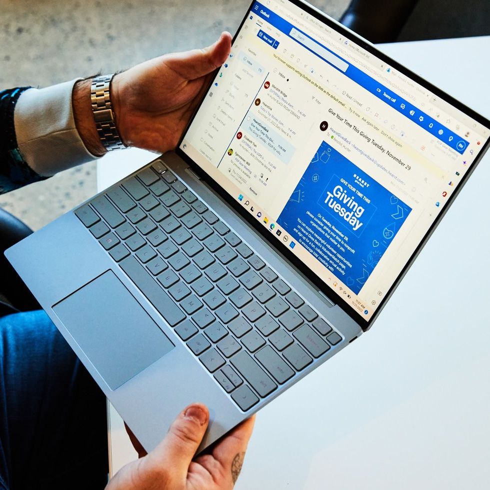 Chromebook Touchscreen Laptops: High-Quality & Responsive