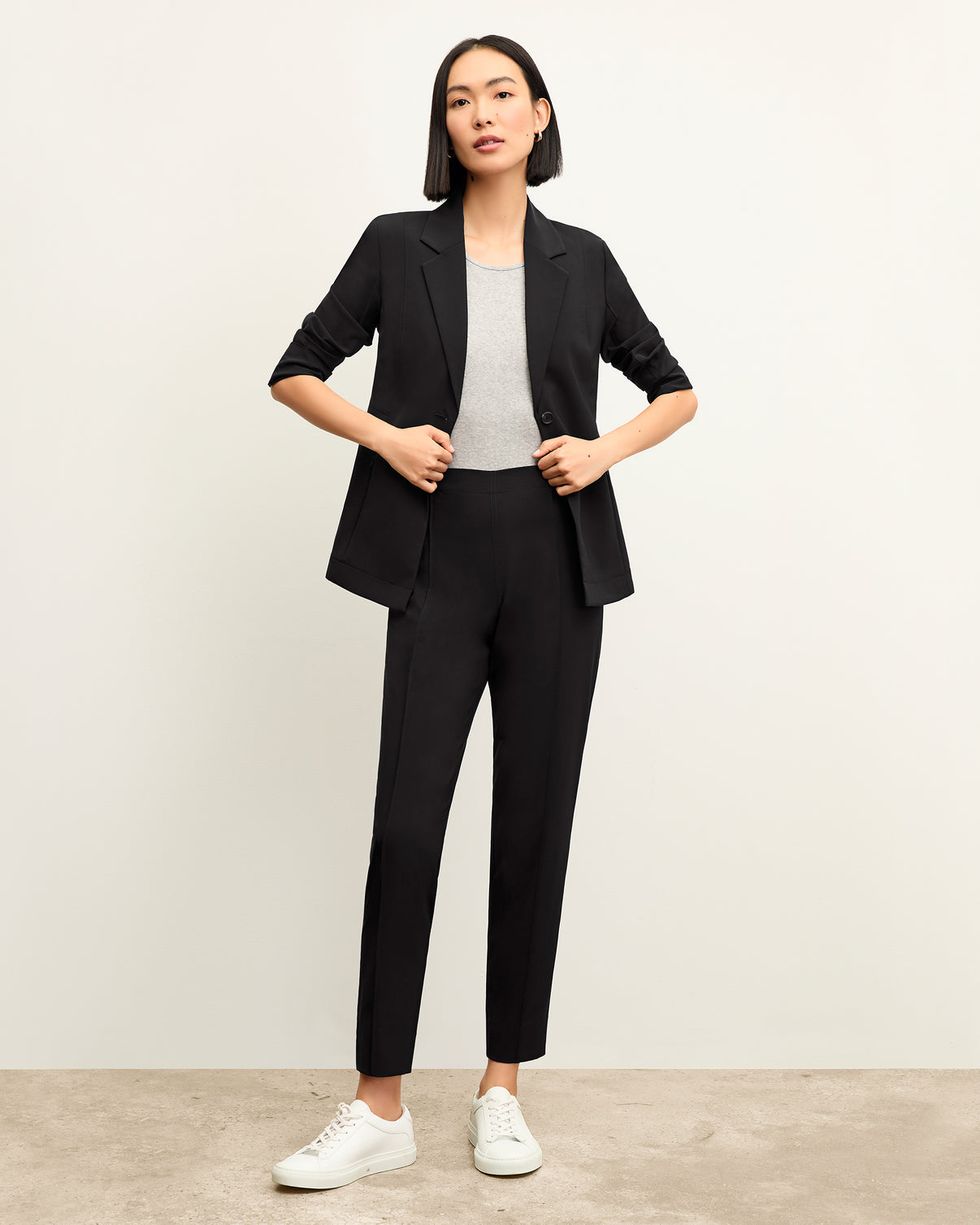 women working office clothes｜TikTok Search