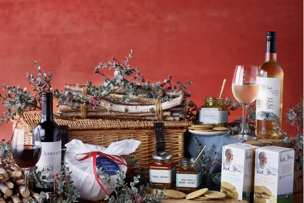 18 incredible Christmas hampers for 2023: From full turkey dinners to  truffle pasta and hotel stays