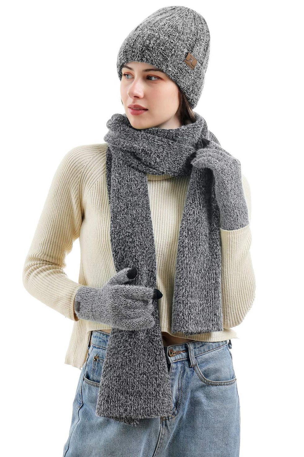 20 Best Scarves for Women - Best Winter Scarves to Shop Now