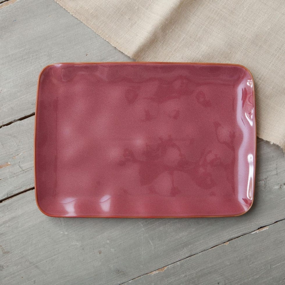 Plato rectangular, de Katira
