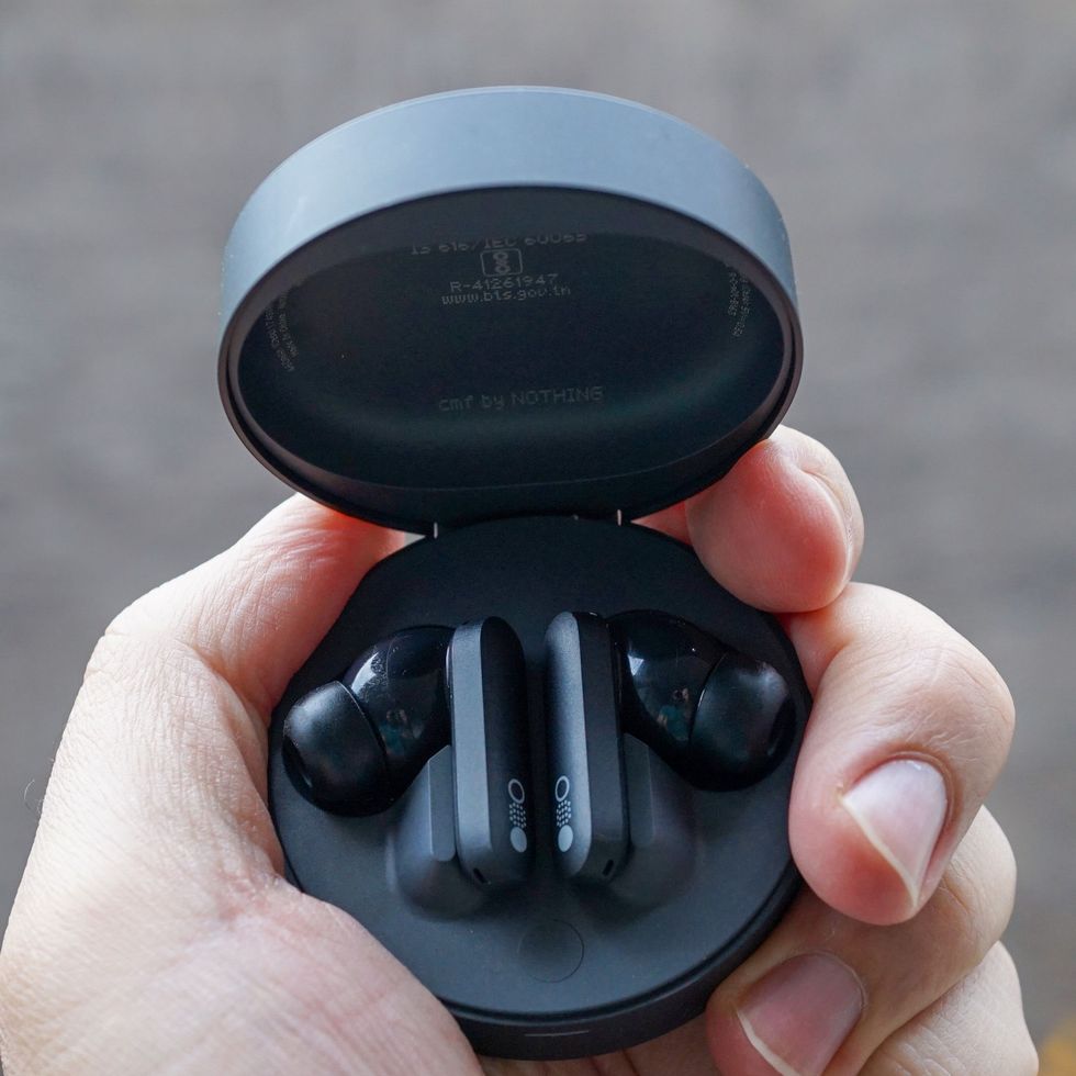 I took my son around London with noise-cancelling earplugs - do