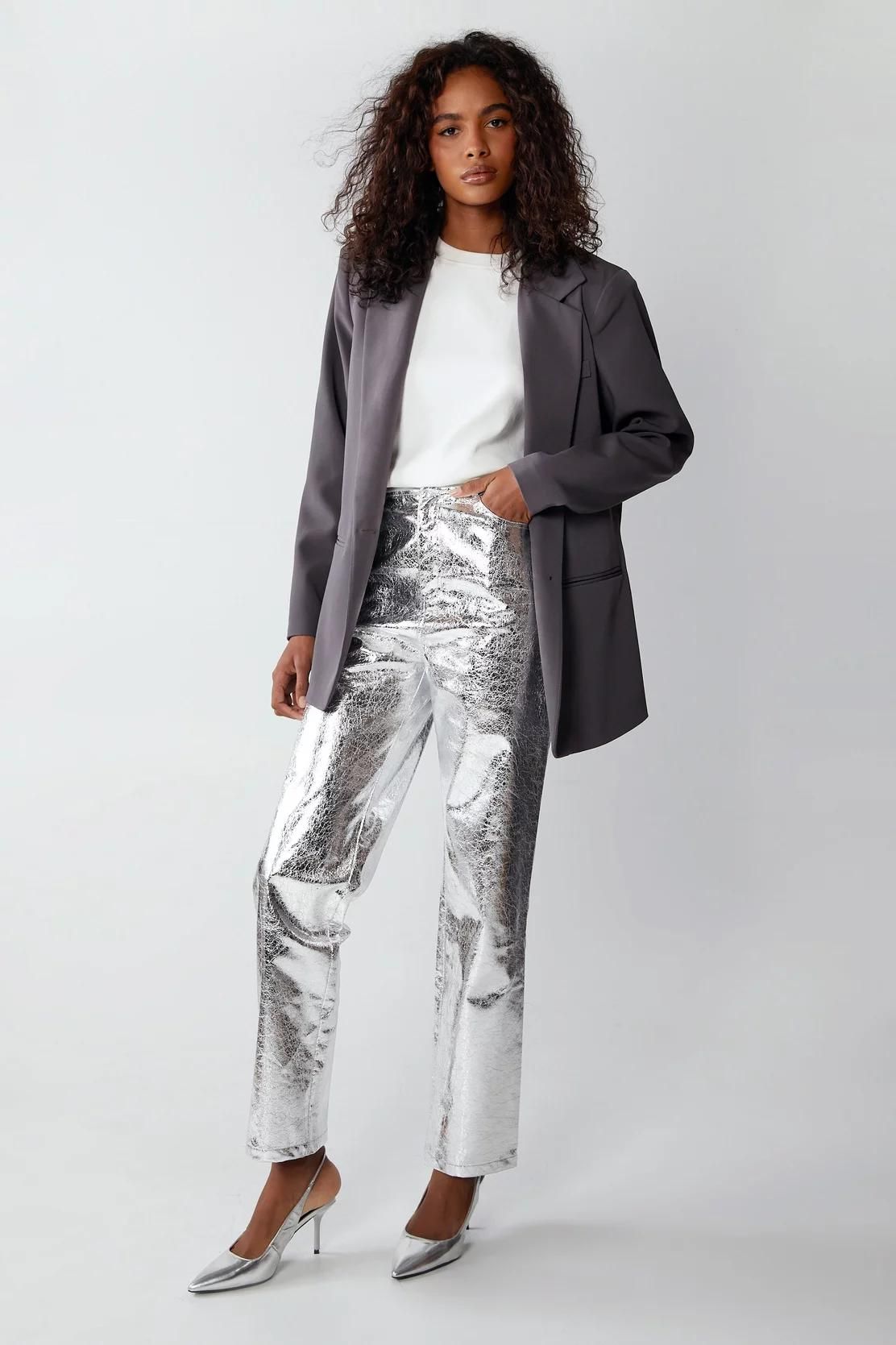 ANDREĀDAMO cut-out metallic-effect Flared Trousers - Farfetch