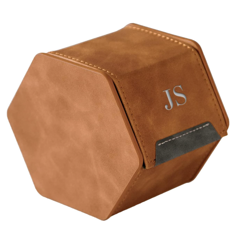 Reiseetui mit Uhrenrolle und Monogramm